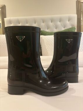Prada Black Patent Mid Calf Rain
Boots SZ 38